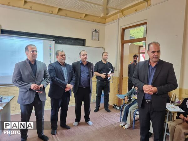 بازدید مدیر آموزش و پرورش شهرستان خوسف از پایگاه های اوقات فراغت