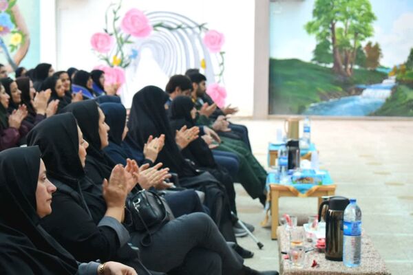 یادواره «لاله‌های روشن» در جم؛ بزرگداشت دانش‌آموز شهید حسین صافی در ریحانه‌النبی