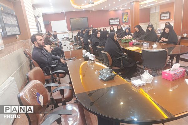 آیین تجلیل از برگزیدگان پویش «طنین سپاس» و مسابقات قرآنی 