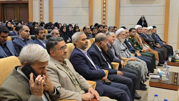مراسم تکریم مدیر پیشین آموزش و پرورش شهرستان گناباد