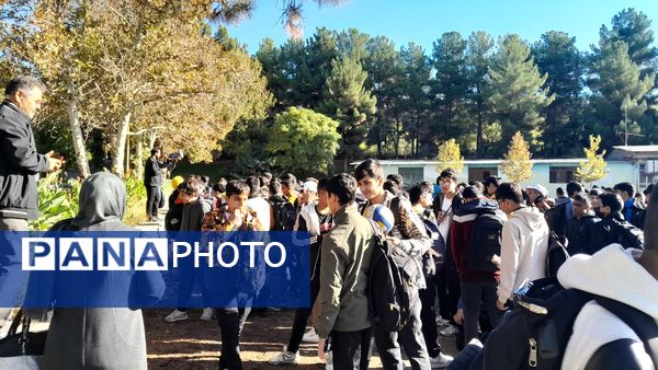 اردو تفریحی برای پایه نهم دبیرستان ابوریحان بیرونی نیشابور 