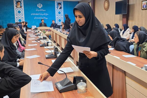 انتخابات انجمن های ورزشی دانش‌آموزی ناحیه دو بهارستان