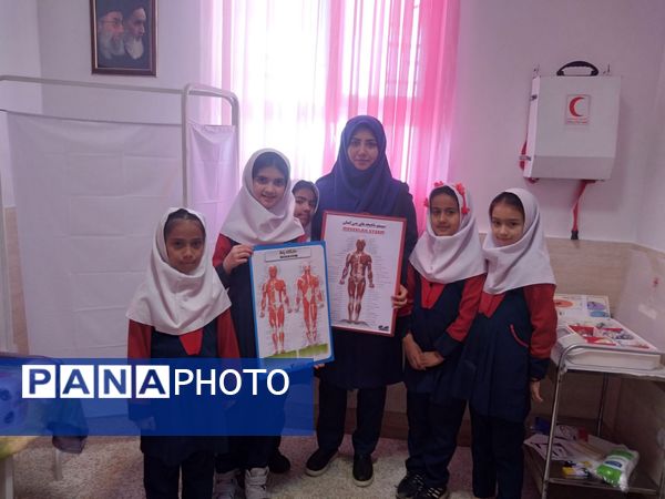 افتتاح اتاق بهداشت در دبستان دخترانه مالک‌ اشتر شهرستان ملارد