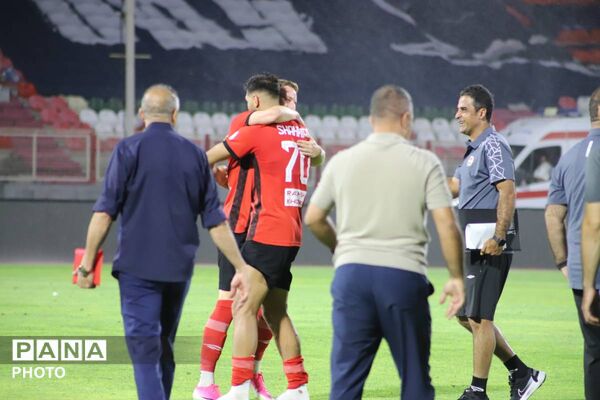 پیروزی یک بر صفر تراکتور در دیدار حساس مقابل پرسپولیس در تبریز