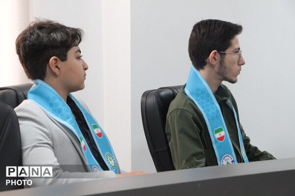 آئین تجلیل و تقدیر از دانش آموز خبرنگاران پانا همراه در رادیو پانا اسلامشهر