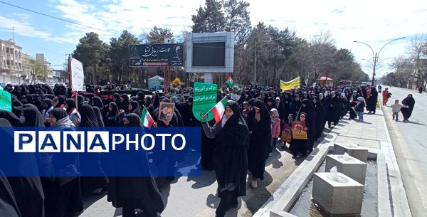 مردم شهرستان چناران با حضور گسترده در راهپیمایی روز قدس