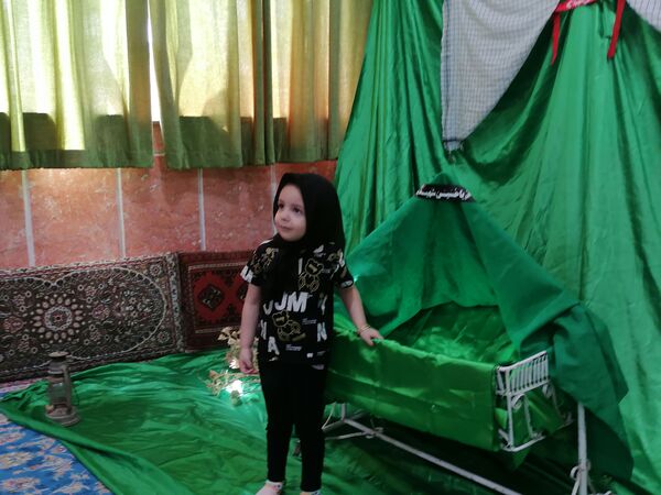 آیین شیرخوارگان حسینی در نخستین روز محرم در مساجد  نیشابور و شهر بار