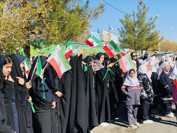 مراسم استقبال از شهید گمنام در شهرستان مه‌ولات