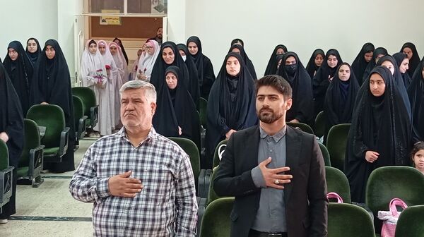 آیین تجلیل از برگزیدگان چهل و سومین دوره مسابقات قرآن، عترت و نماز شهرستان بن