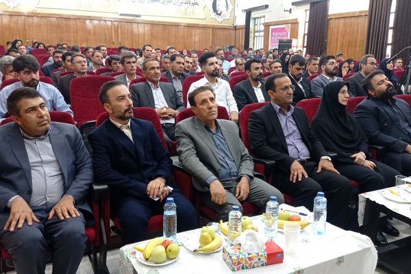 برگزاری دوره توانمندسازی نیروی انسانی در راستای رویکرد اصلاح روش‌های آموزش و تحول در محیط‌های یادگیری