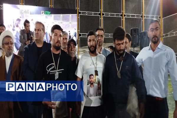 جشنواره بازی های بومی محلی در شهر بار نیشابور