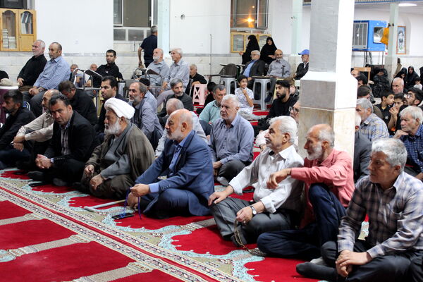 برگزاری مراسم گرامیداشت سالگرد ارتحال امام خمینی (ره) در شهر درق
