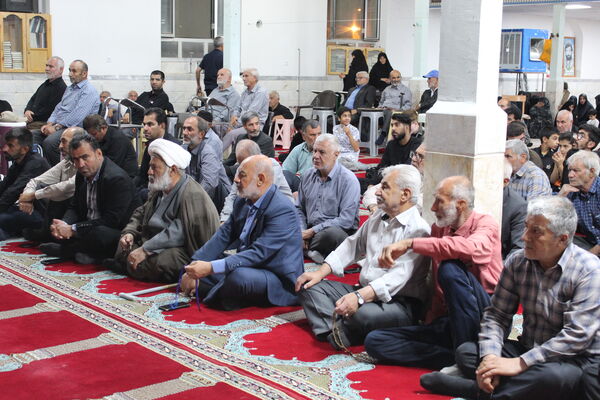 برگزاری مراسم گرامیداشت سالگرد ارتحال امام خمینی (ره) در شهر درق