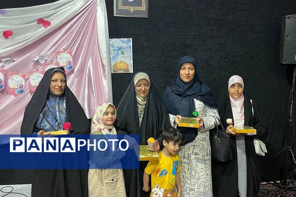 درخشش دختران نجما و مقدامه در آیین کرامت