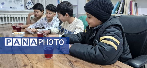 هم اندیشی انجمن خبرنگاری پسران کانون لقمان کاشمر