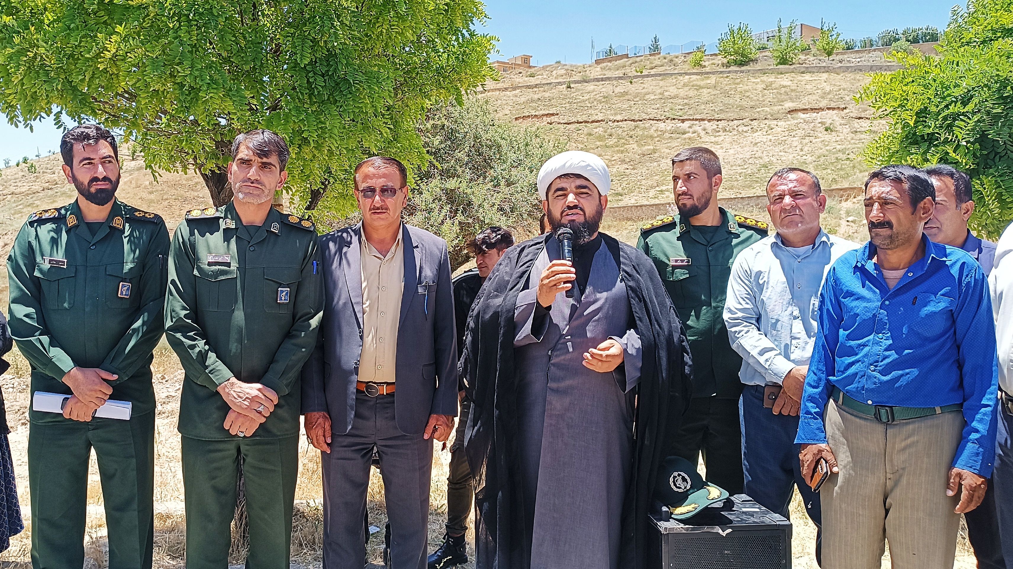 اعزام کاروان ۸۰ نفره بسیجیان مارگون به مرقد امام خمینی(ره)