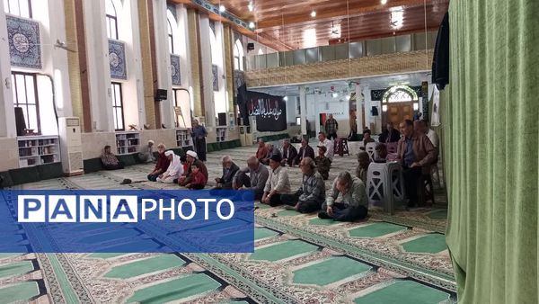 پیوند دل‌های مؤمن در صفوف نماز جمعه بندرترکمن