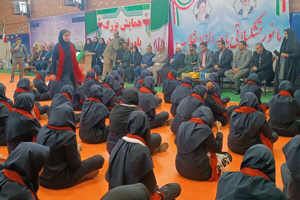 همایش بزرگ یاوران انقلاب در فیروزکوه