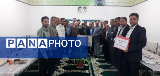 برگزاری شورای دبیران در مدارس شهرستان خلیل آباد 