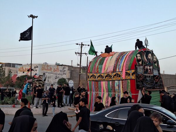 شکوه نخل‌گردانی در گناباد؛ تصویری از عشق و ارادت در محرم