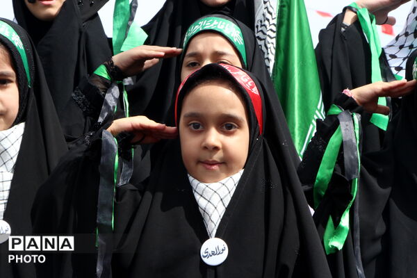 قاب هایی از حماسه آفرینی یزدی ها در روز قدس