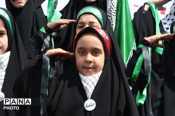 قاب هایی از حماسه آفرینی یزدی ها در روز قدس
