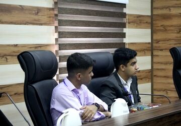 دانش‌‌آموزان هرمزگانی از افتتاحیه دوازدهمین دوره مجلس دانش‌‌آموزی کشور روایت کردند