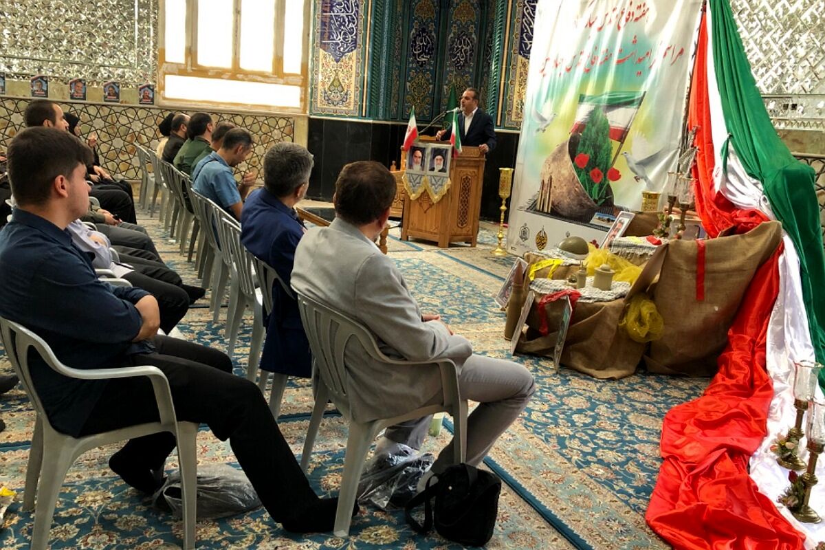 گرامیداشت هفته دفاع مقدس و جهاد تبیین در ناحیه دو شهرری 