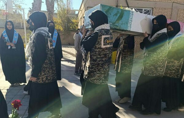 تشییع پیکر مطهر مهمانی متفاوت در زاوه