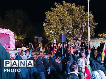 اجتماع بزرگ دختران انقلاب در یزد