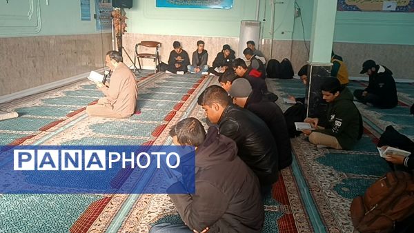 زیارت عاشورا  در دبیرستان شاهد ابوذر غفاری نیشابور