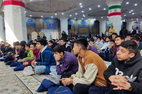 جشن تکلیف دانش‌آموزان پسر منطقه کهریزک 
