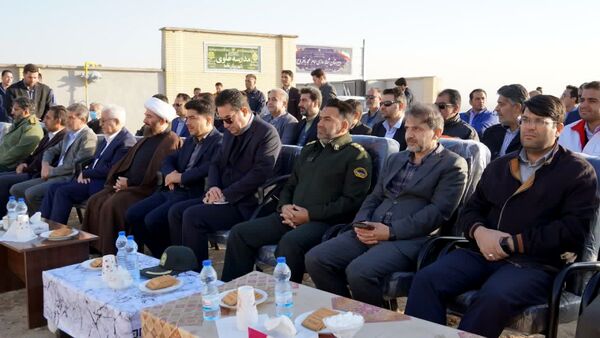 کلنگ زنی هنرستان شبانه‌روزی شهدا ارتش در شهرستان مانه 