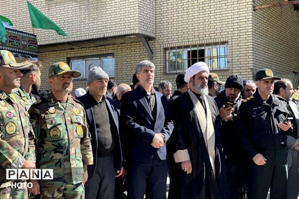 تشییع پیکر شهید راه وطن در شهرستان ملارد 