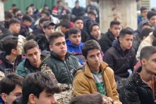 اعزام دانش‌آموزان پسر قرچکی به سرزمین نور