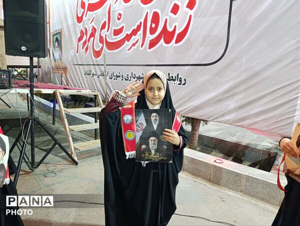 گرامیداشت شهدای دانش آموز در گلباف