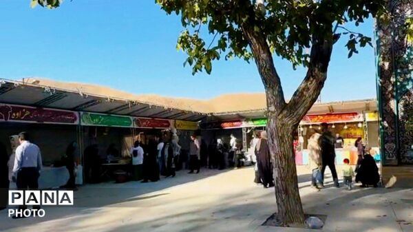 رونق اقتصاد روستایی و معرفی ارقام انگور در جشنواره هزاوه