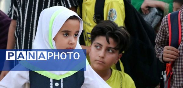 جشن روز جهانی کودک در قلعه‌گنج