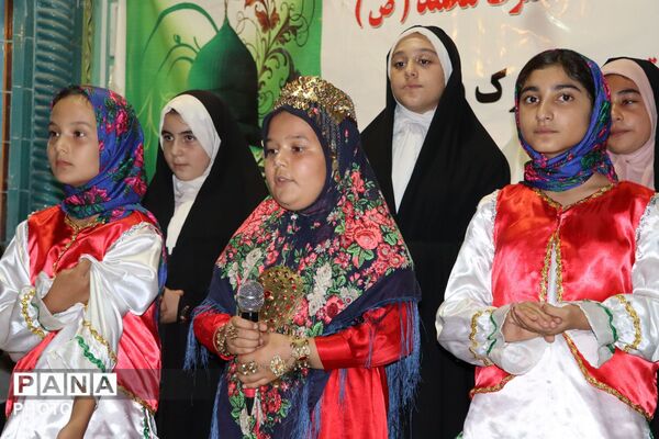  آشخانه غرق در نور میلاد؛ جشن پیامبر رحمت و امام صادق(ع) 