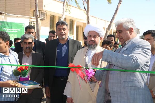 افتتاح زمین چمن دبیرستان شهید علی نکویی شهرستان فهرج