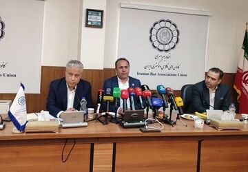 موافقان قانون تسهیل اگر واقعا به فکر جوانان هستند، امضاهای طلایی بازنشستگان را از آن‌ها بگیرند/ ثبت‌نام آزمون وکالت ۲۳ شهریور برگزار می‌شود 