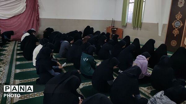 مراسم سه شنبه های مهدوی در دبیرستان متوسطه اول امام حسین علیه السلام 