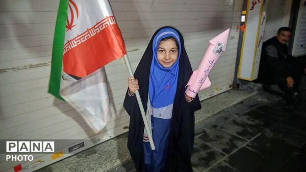 دختران شهید مدرسه شجره طیبه؛ جایی که رویاها جوانه می‌زنند