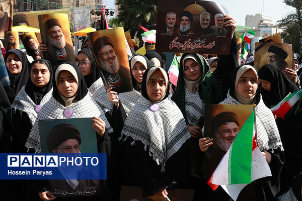 آیین ادای احترام به مقام شامخ شهیدان مقاومت و شهید سید حسن نصرالله