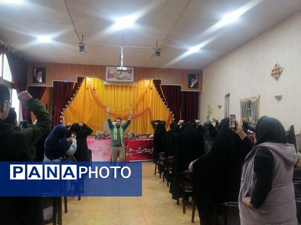 دوره ضمن خدمت مربیان پیشتاز شهرستان نجف‌آباد