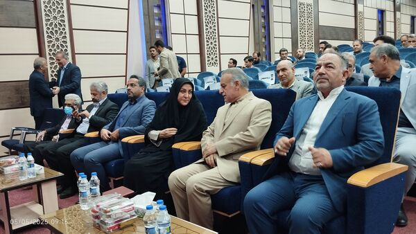 مراسم تجلیل از معلمان نمونه خراسان جنوبی