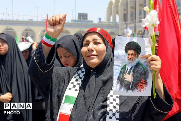 قسم به این مشت گره کرده