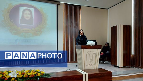 جلسه تبیین برنامه های عملیاتی حوزه معاونت ابتدایی ناحیه 6