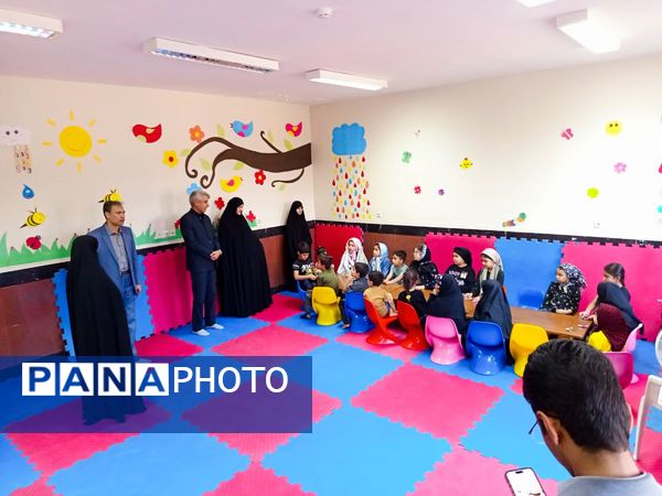 بازدید مدیر آموزش و پرورش کاشمر از هیأت دانش‌آموزی دختران