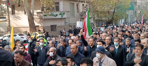تشییع و تدفین پیکر شهید گمنام در اداره کل آموزش و پرورش شهر تهران